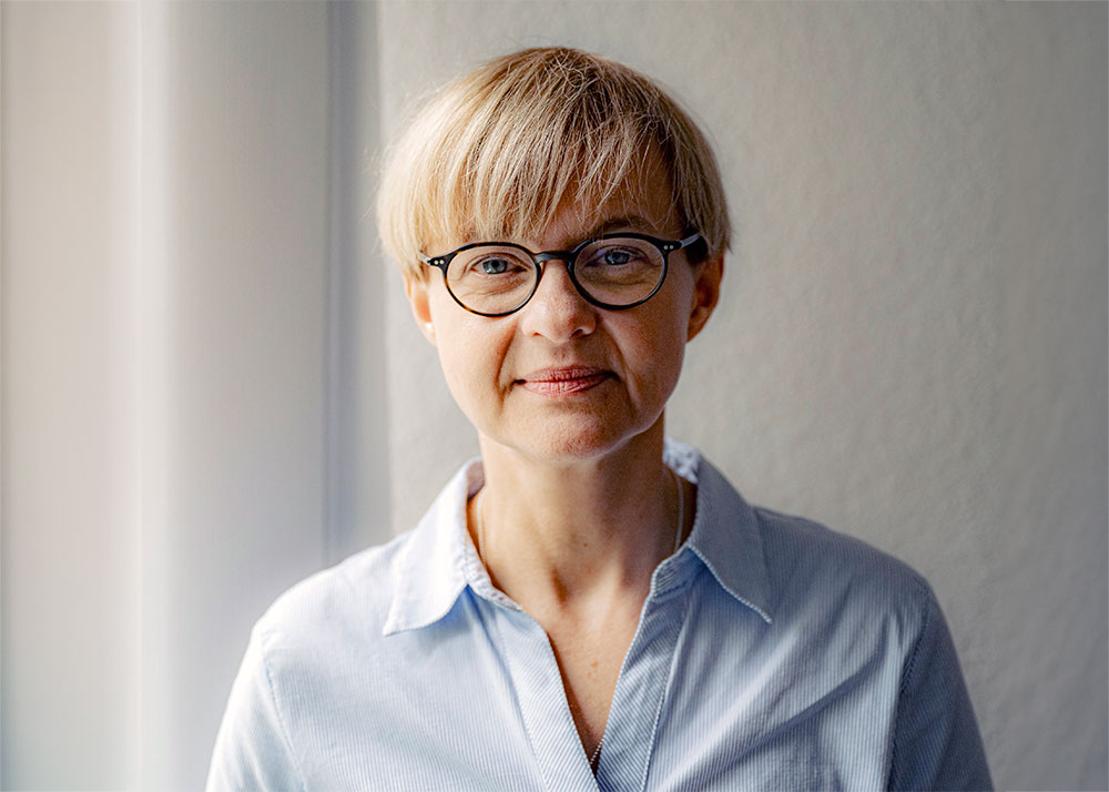 Portraitfoto von Prof. Dr. med. Ute Lewitzka, Referentin der CME-Fortbildung im März 2026 zum Thema Suizidprävention