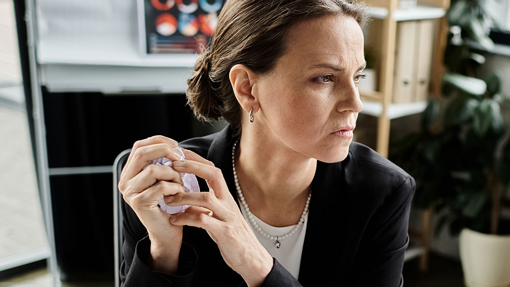 Dr. med. Kira Wolff im Interview beim Bayerischen Rundfunk (BR2) über Stress am Arbeitsplatz – Wenn der Job ausbrennt