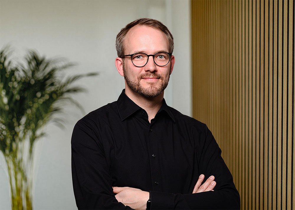 Dr. med. Bastian Willenborg, Ärztlicher Direktor/Medical Lead der calm Tagesklinik Düsseldorf